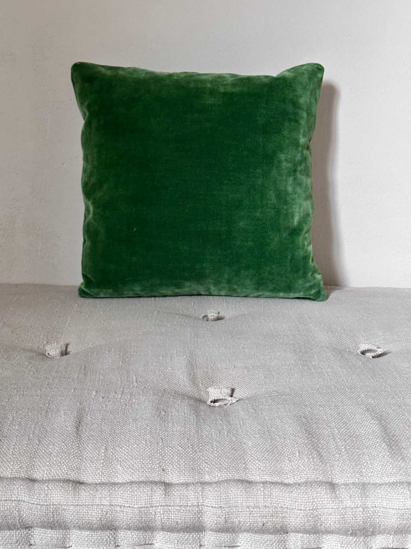 Emerald velvet cushion