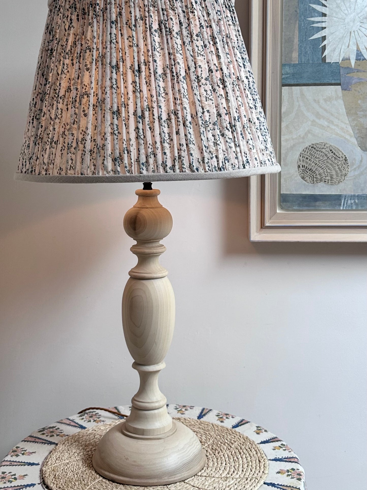 Large Lampbase in solid tulipwood