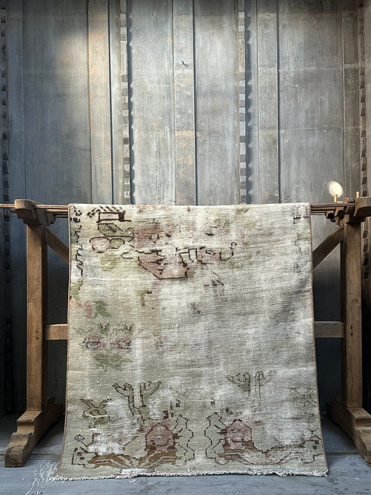 Vintage Turkish Kelim